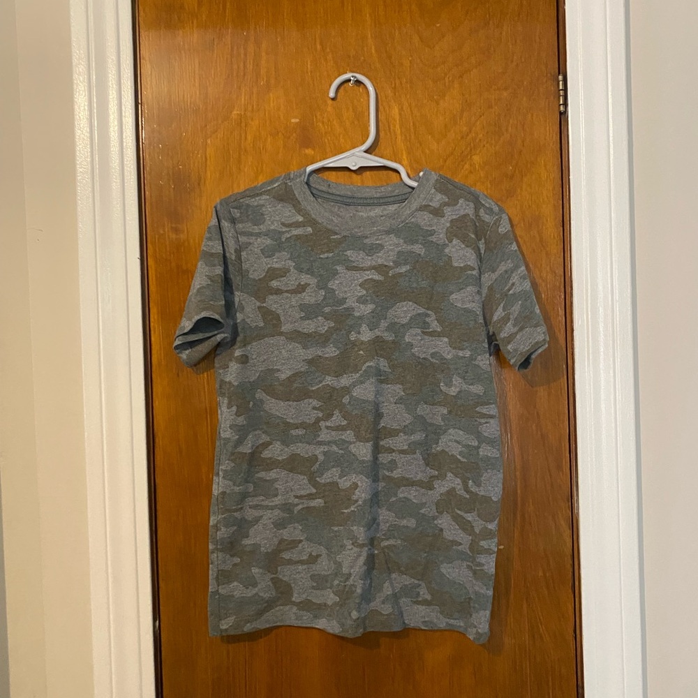 BOYS BUNDLE 2 Shirts